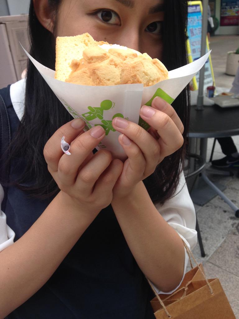 okayumusic's tweet photo. てか色々食べたなー！わら http://t.co/KMWnrIOvMk