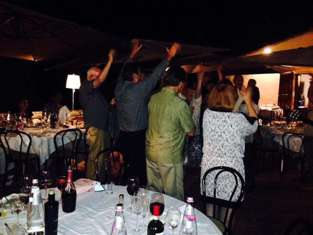 pinocampi's tweet photo. Fun fun fun in Villa Machiavelli fun #trafalgarinsider #splendoursofitaly #weloveit #funandsmile http://t.co/ZpwBTrSk5M