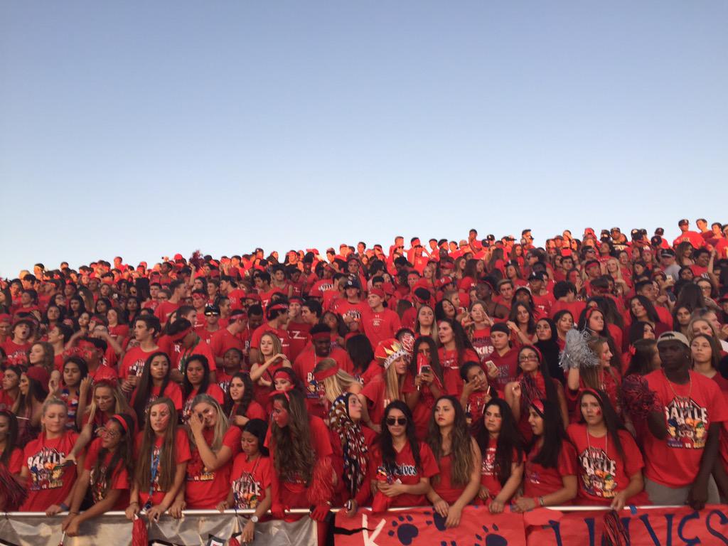 KingHighRedZone's tweet photo. Red out http://t.co/hWUKU1NBjo