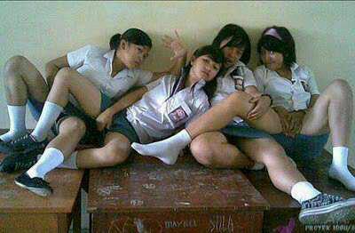 ARIVDAVID1's tweet photo. Keabisan gaya selfie... http://t.co/FPk4y6739i