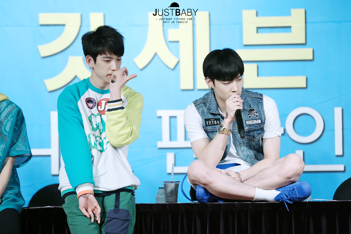 JUSTBABY0106's tweet photo. 진영아 생일축하해♡ #MyLoveJuniorDay http://t.co/7Q4xS3B8td http://t.co/tRN1V8SMsV