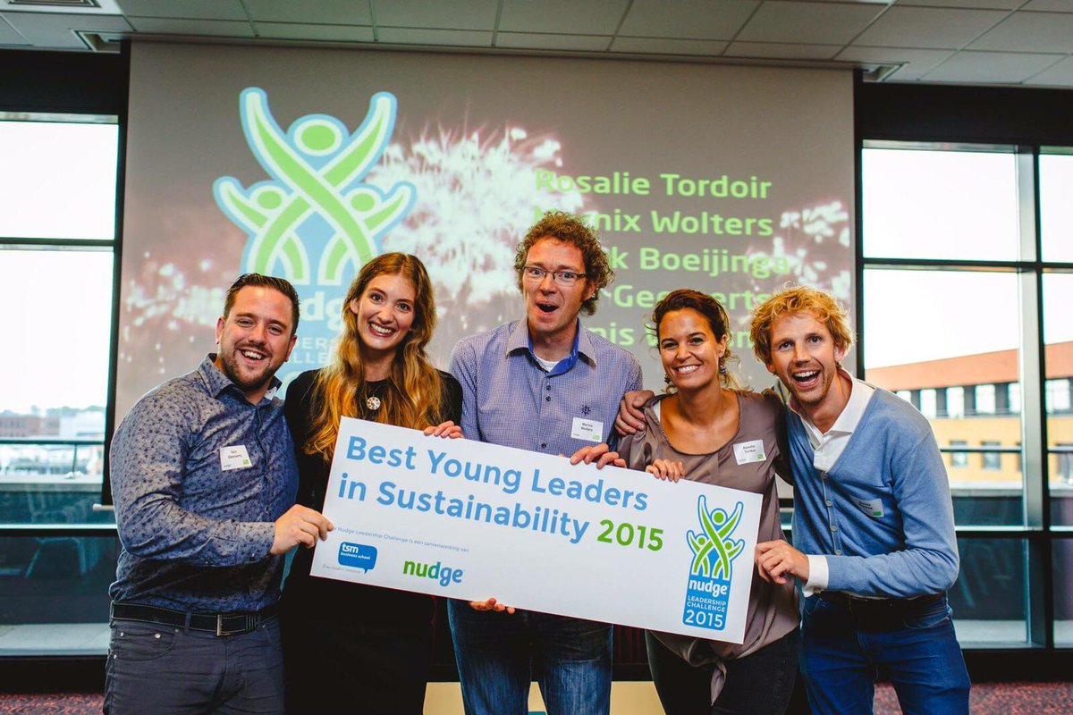 Van Doorne winnaar Best Young Leaders in Sustainability 2015 bit.ly/1FcGVm5 <a href="/NudgeNL/">Nudge</a>