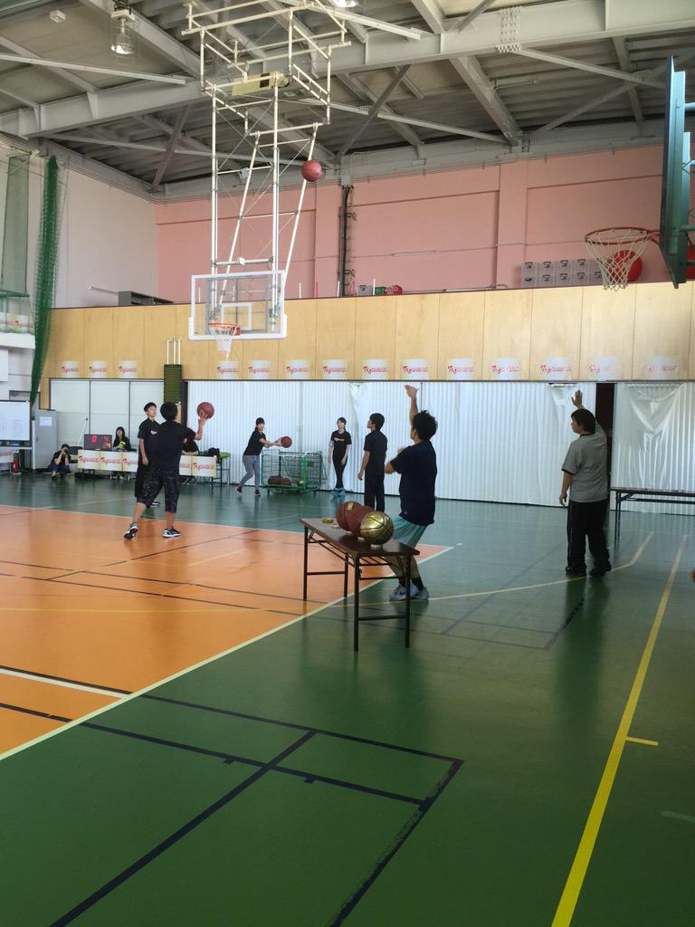 t_oceans's tweet image. 3Pコンテストに福家選手が出場。
結果は残念ながら、1回戦敗退となりました。
#3X3 #3on3  #バスケ