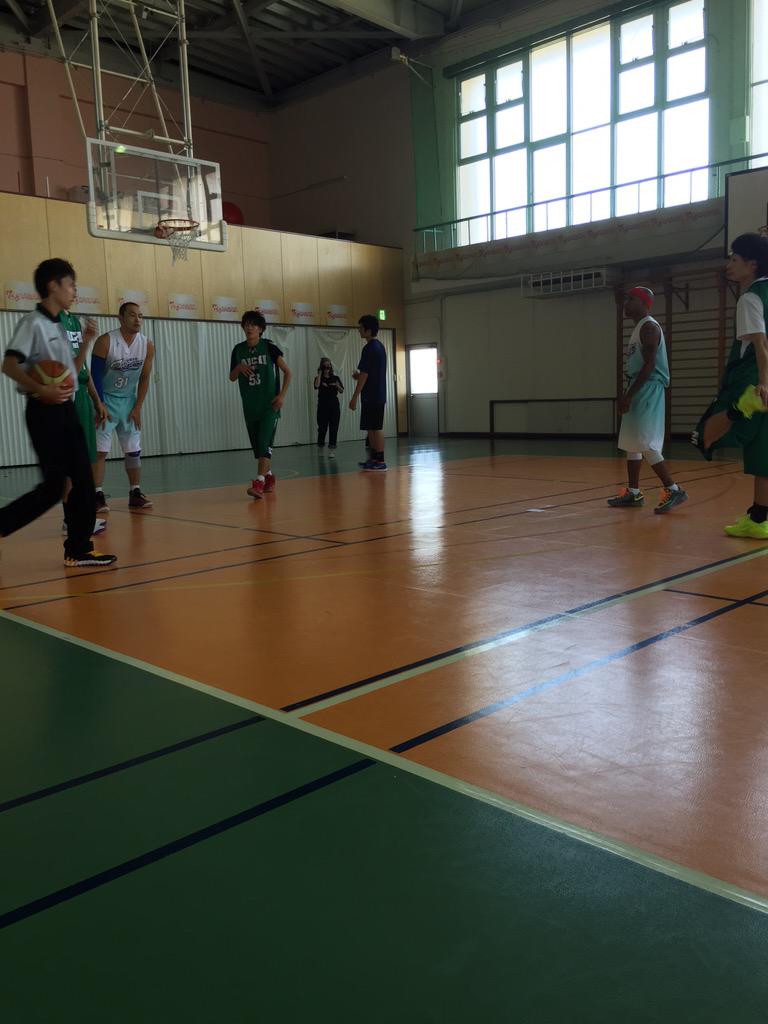 t_oceans's tweet image. 3x3dagayaセミファイナル
オーシャンズ 7ー10 ヤスコ美容室
                    (延長0-3)
7-7のまま延長までもつれ込み、結果7-10で
ヤスコ美容室の勝利となりました。