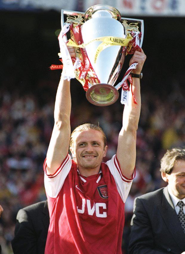 Happy Birthday to our former Gunner Emmanuel Petit who turns 45 today .  