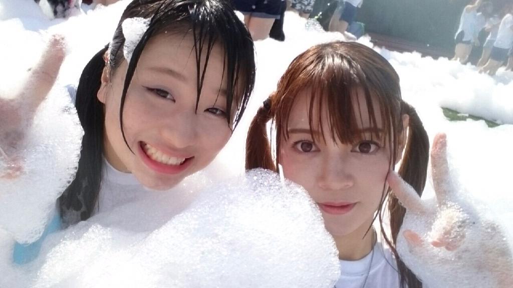 noahya's tweet photo. いえーいっ！！！
名城バブルラン！！！ http://t.co/T0TEpk9Za9