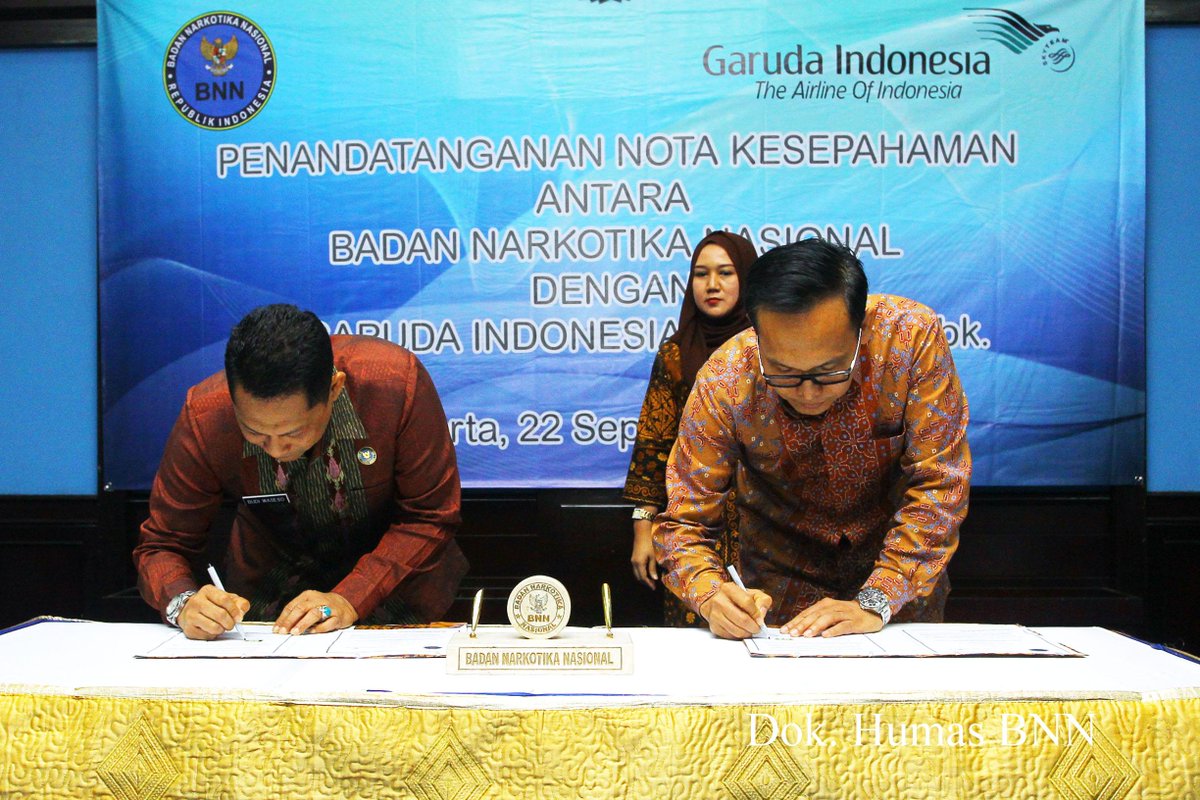Penandatangan MoU antara BNN dengan Garuda Indonesia