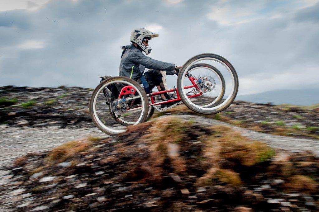 ProjectEnduro's tweet photo. Elite Bike @DHSTINIOG @PolarisBikewear @Hopetech @dsw_news @locotuning @Renthal_Cycling  Thanks to Athena Pictures http://t.co/AtfLSr78RK