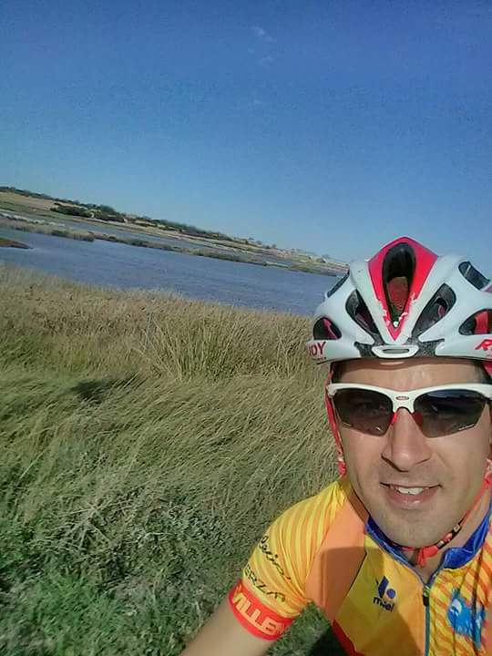 MarcaVillena's tweet photo. .@samumarlop completa su primera etapa en el Camino de Santiago en bicicleta desde #Villena #Talento #soyMarcaVillena http://t.co/zCqKNZD94d