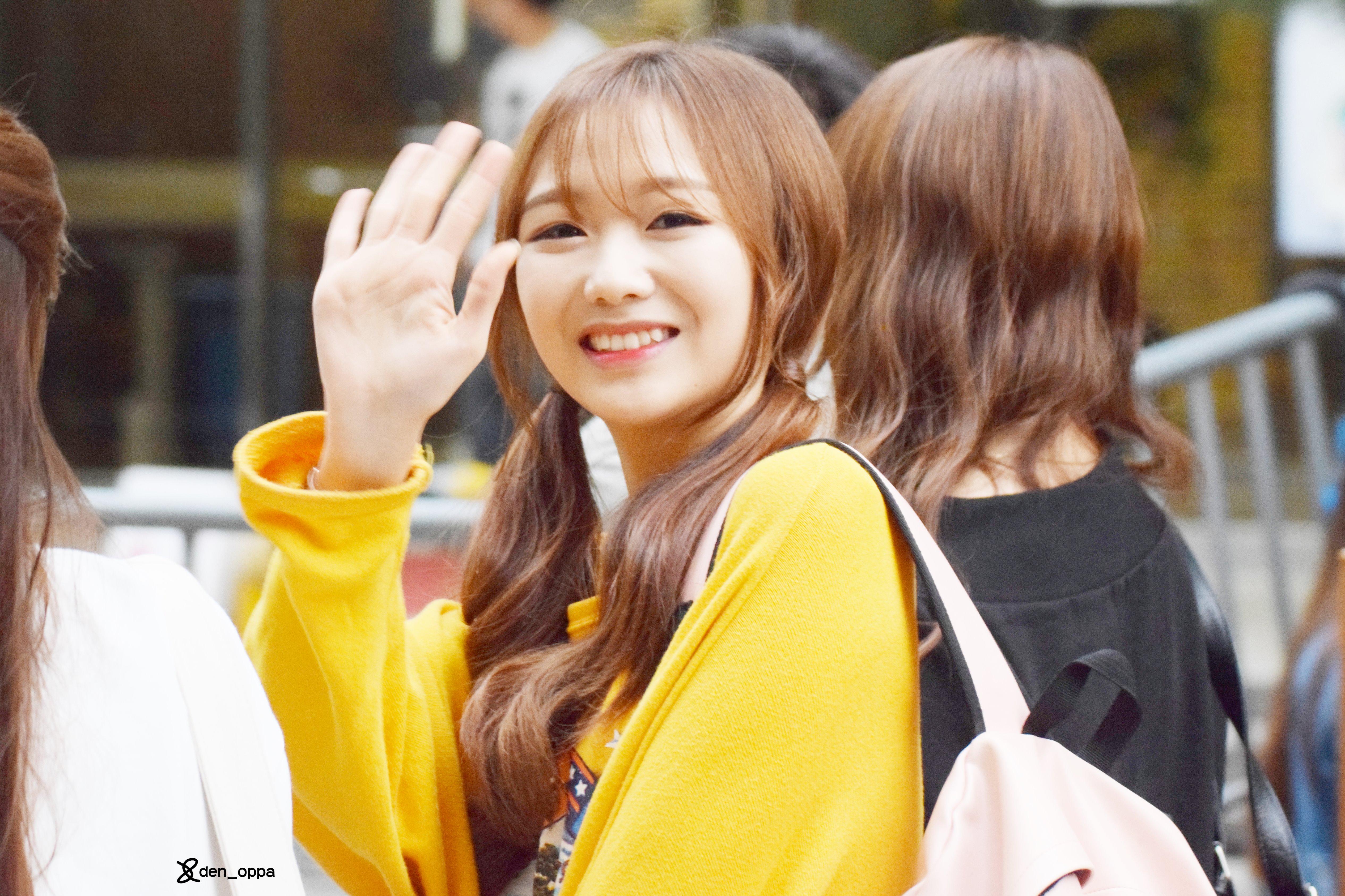 CPfWzQWVAAAcPh7.jpg:orig