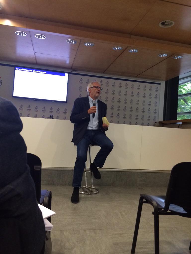 Goaleo's tweet photo. #ClubEntreprisesFranceOlympique #JacquesMonclar en sport comme en entreprise savoir sortir du cadre #afsjap http://t.co/5cP3pmJWmv