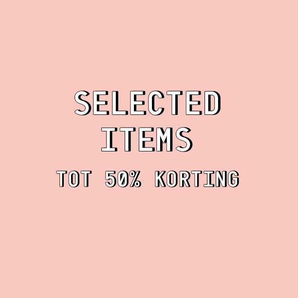 Tot 50% korting op selected items! Do we need to say more? → invito.com/fall-reduction