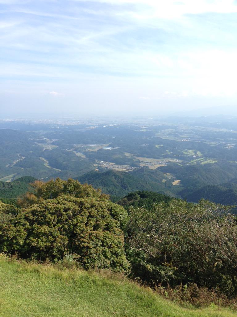 yamatomisato's tweet photo. 本日は経ヶ峰の山頂より。 http://t.co/nyjuRM1NTa