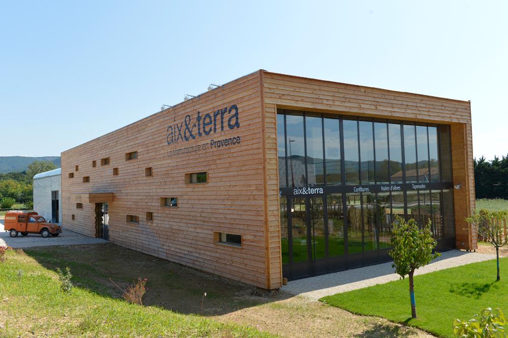 MarionAsalAC's tweet photo. Paru ce jour : superbe article de @ClotildeBriard sur la Manufacture @Aixetterra dans @LesEchos. A lire ! http://t.co/DAhyyfHfEk