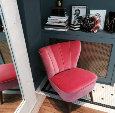 MaylisDomercq's tweet photo. Petite visite de lappartement Sézane en 15 images http://t.co/pvqXZMhA0c via @grazia_fr #fashion #unique #Paris http://t.co/graz0eMuNV