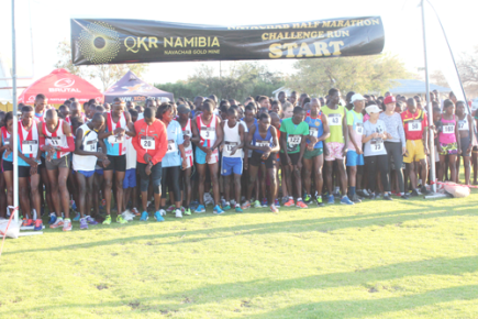 NewEraNewspaper's tweet photo. #NDF, #Nampol dominate #Navachab half #Marathon - https://t.co/FEeLMFbs0h http://t.co/VRZhtwR7eU