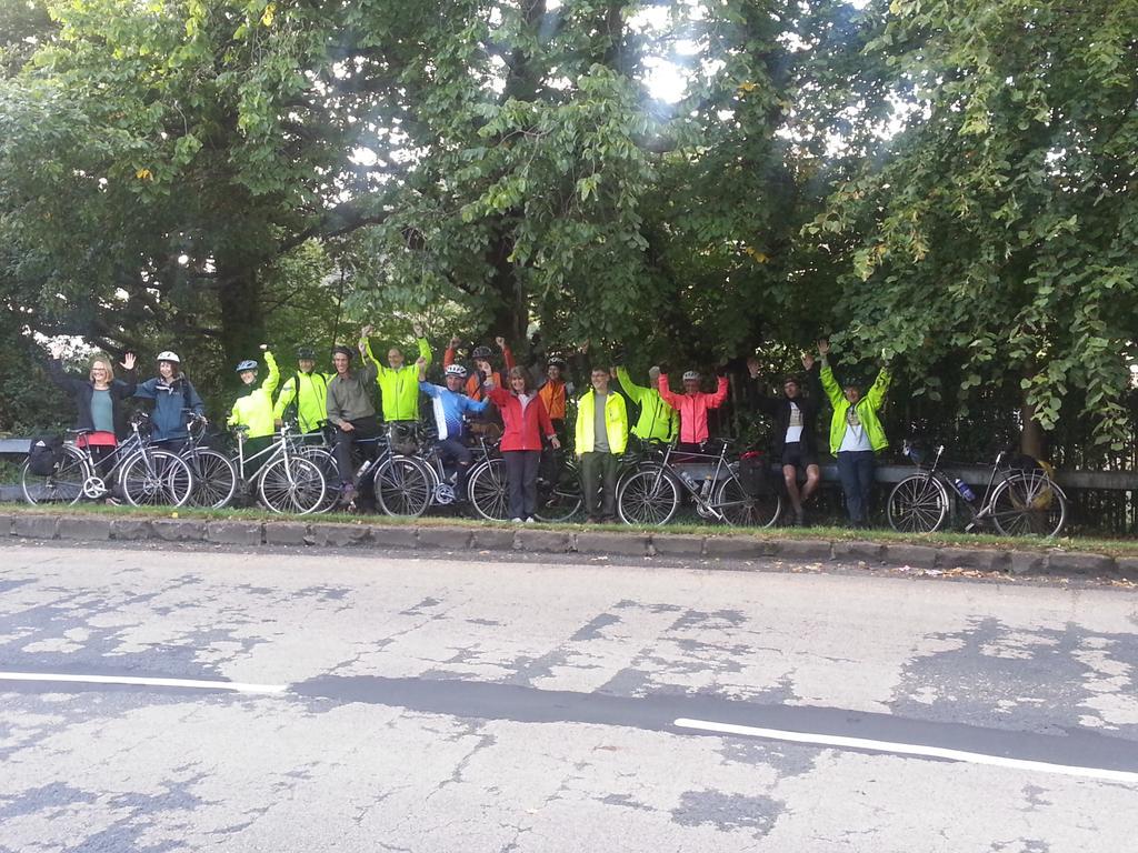 SwtTim's tweet photo. http://t.co/2Yw3kMu3QY at end of the 2110 miles between the 120 @ScotWildlife reserves joined by 16 vols from Jupiter http://t.co/SSGmKQA6J6