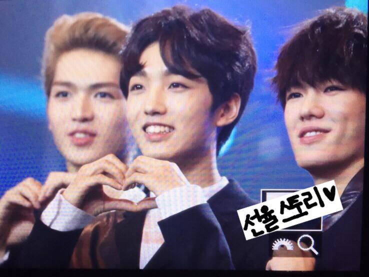 어제 중국에서 쇼케이스한 신인 아이돌.jpg | 인스티즈