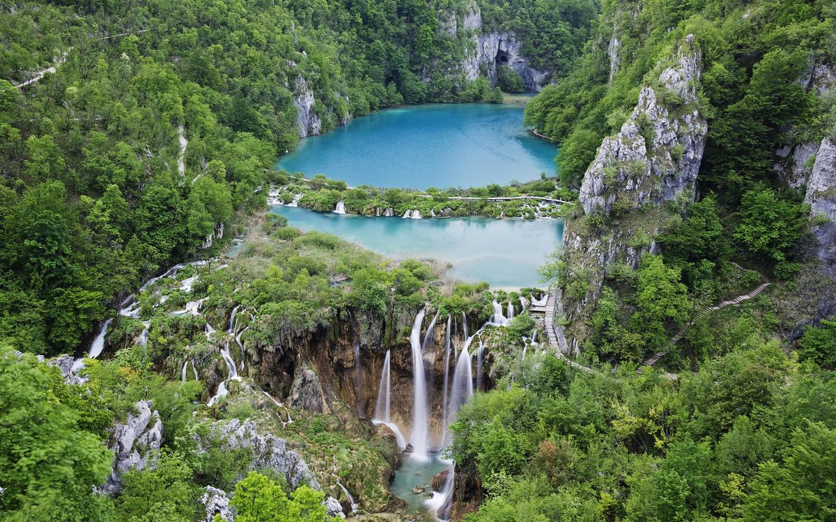 les_hiboo's tweet photo. Top 5 des plus beaux lieux de tournage au cinéma. En un mot : Waouh http://t.co/b4p2t47h22 …  @VoyagerLoin #Avatar http://t.co/cEP1y5AQFo