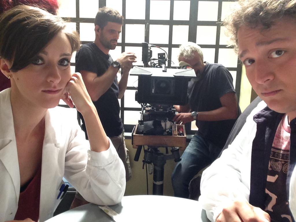 Paolone e Lara pronti a girare sul #set de <a href="/AllievaTv/">L'Allieva</a> ! Che coppia sarà? 😁 #allieva <a href="/agofrago/">Francesca Agostini</a> #vitadaset