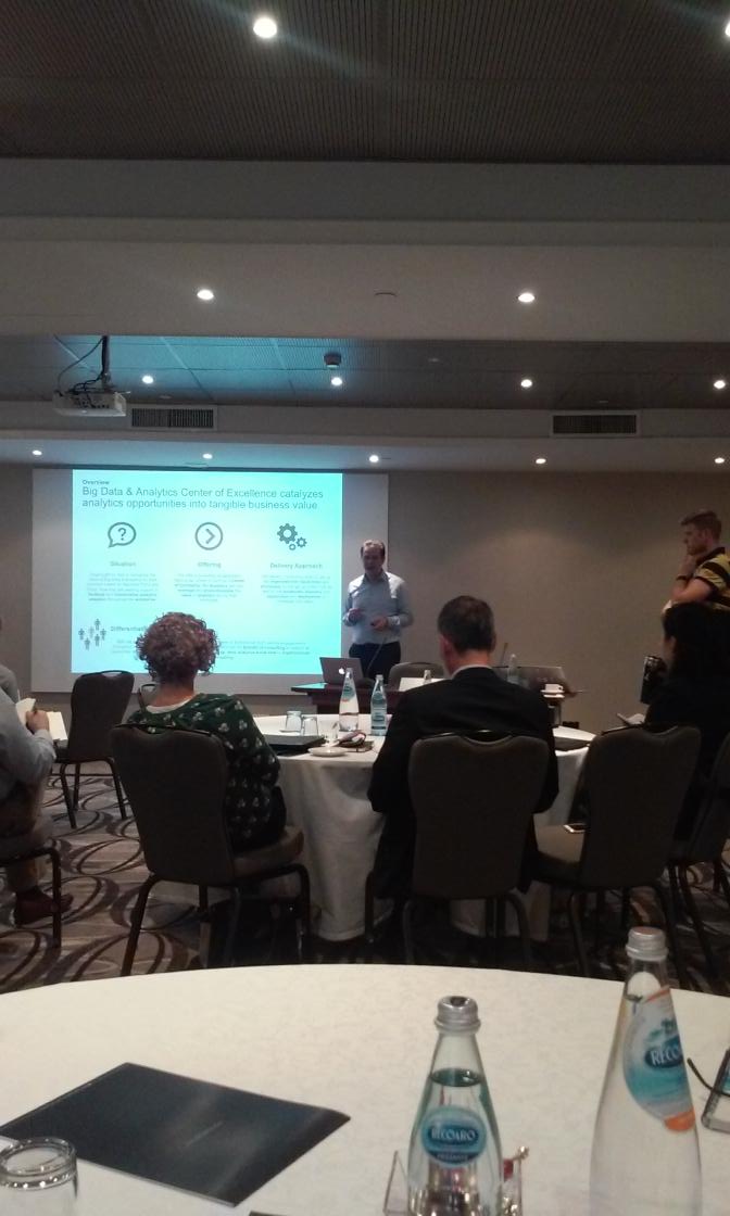 suuntogirl's tweet photo. BD&amp;A team spreading the word this time in Milan. #BigDataAdvice #Analytics #IBM http://t.co/oJD3Aq4haY