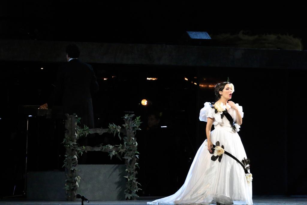 PapaManBlog's tweet image. La Traviata – Opéra en Plein Air – Dernière date papa-man.com/2015/09/22/la-…