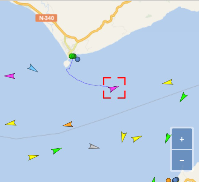 NedaelMon's tweet photo. La travesía ha sido cancelada debido a fuertes corrientes en el Estrecho. #ElretoNCC #NCC #Gibraltar #NeMEstrecho http://t.co/xJzZxdHm8U