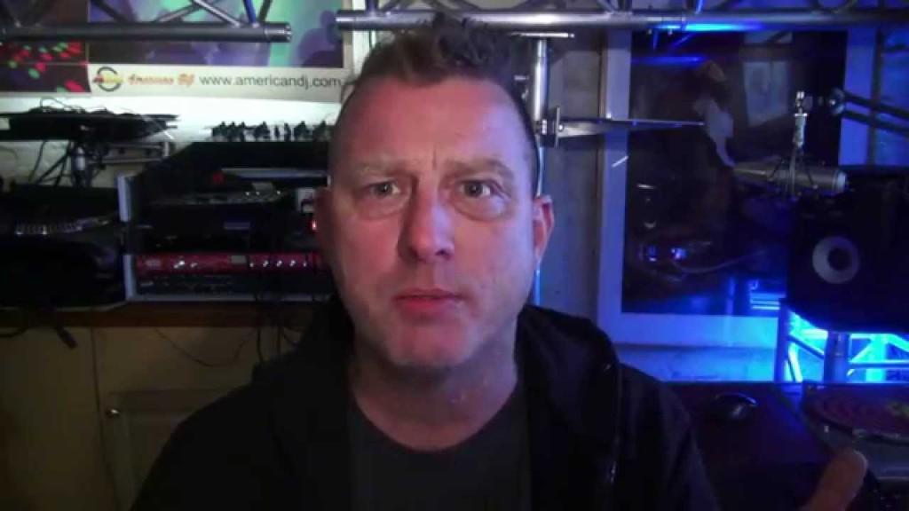 discjockeynews's tweet photo. Calculating a Fair Price For DJ Services: By #BrianSRedd http://t.co/LAbnD9ifzt http://t.co/XQSpYhR35E