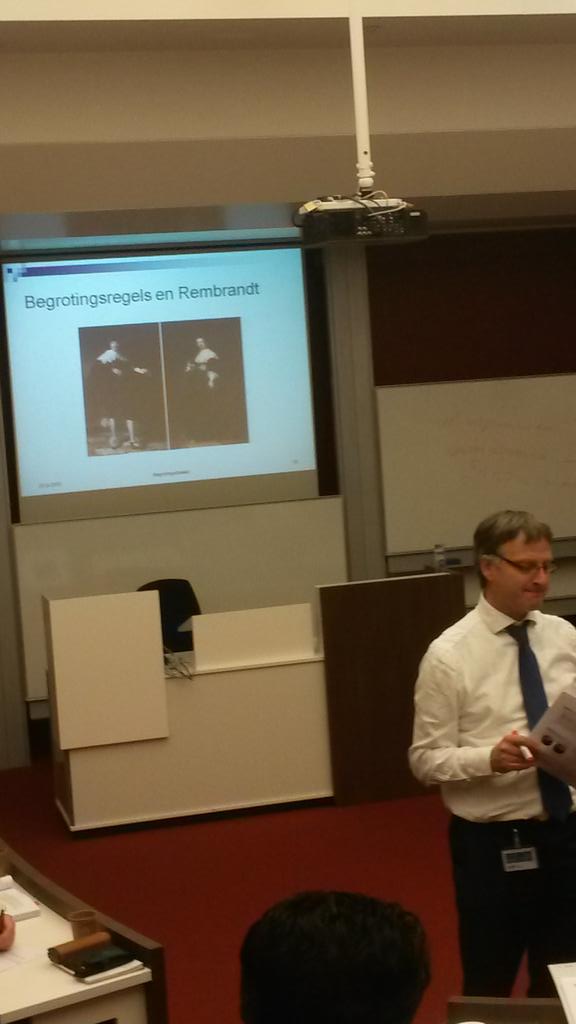 ZijlstraCenter's tweet image. Begrotingsregels en Rembrandt. Vandaag onderwerp vh college #PublicSectorEconomics v @raymondgradus #PublicControl