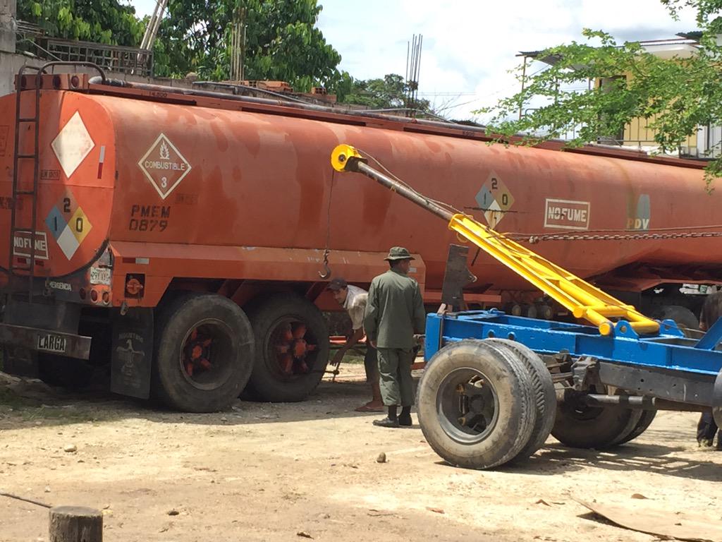 Táchira - problema migratorio en Venezuela - Página 33 CPg8diDWcAEH94l