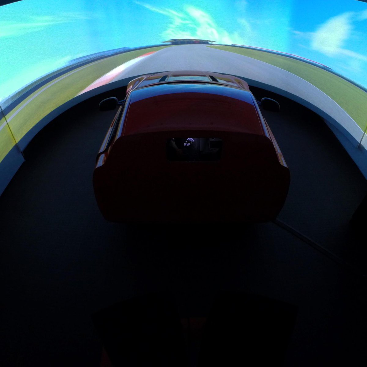 GPXLab's tweet photo. Fully immersed.
#gpxlab #gpxlabmiami #motorsport #gtsimulator http://t.co/ernj0Ykrd0