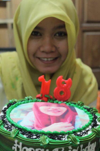 AyuSeptia97's tweet photo. Si kakak http://t.co/WS9nyvQBfD