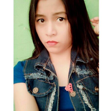 dianafitriana58's tweet photo. Sore 😀 http://t.co/ulAnOL1Ryz
