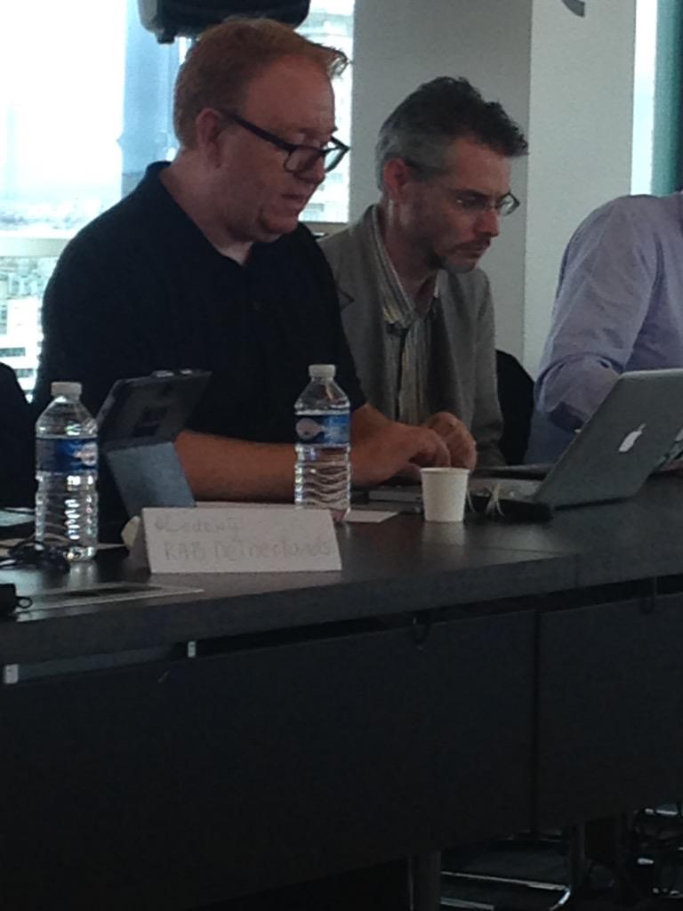 IBIreland's tweet photo. @nikgoodman in full flow @RadiodaysEurope meeting in Paris #RDE16 http://t.co/6YrEEJK2Z9