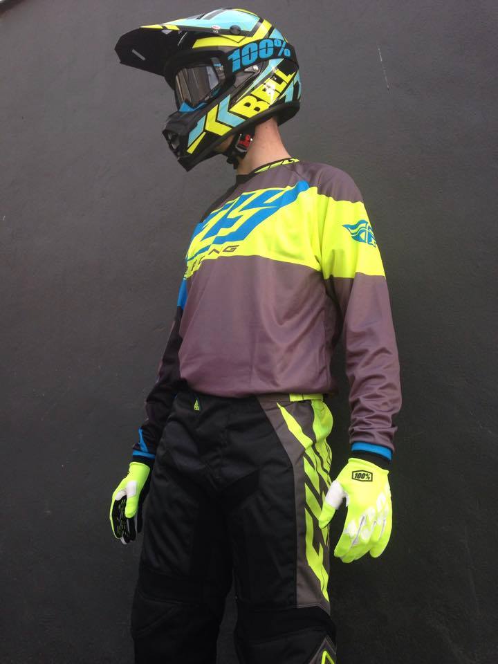 2016 @FlyRacingUSA Kit just landed at <a href="/FTRMxShop1/">Full Throttle Racing</a> #fly #mx #clothing #new #bell #ride100percent
01543 374887