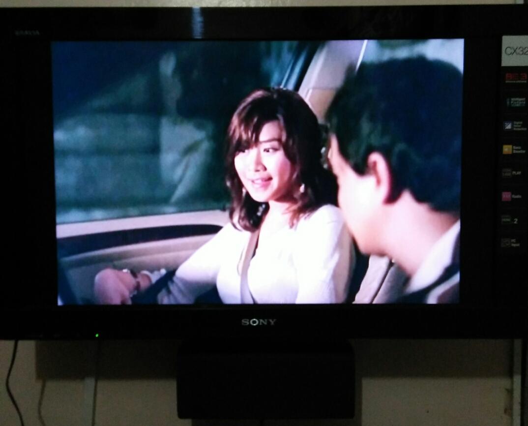 enrimay's tweet photo. "I dnt get jealous. I cnt b jealous. Ive nver bn jealous. Ngaun lng!" @JustSarahG & JLC 💏 #AshLloyd #YCML #FavScene http://t.co/TyaXmxBA76