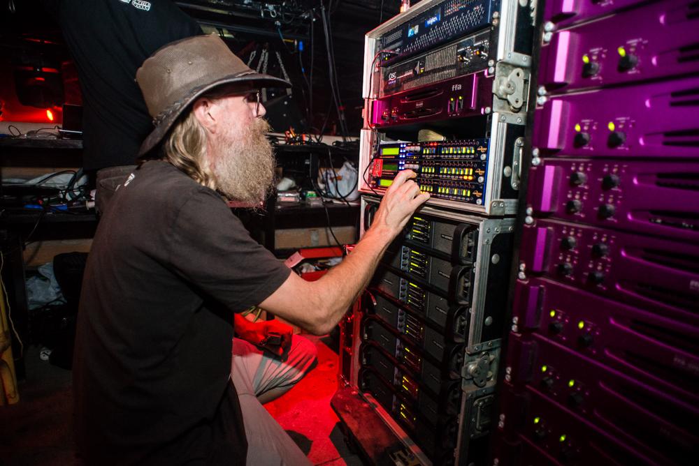 residentadvisor's tweet photo. Sound engineer Andy Kayall at DC-10 last night, where he's worked for over 15 years. 📷 #ibizaphotooftheday http://t.co/VmmjesPxKJ