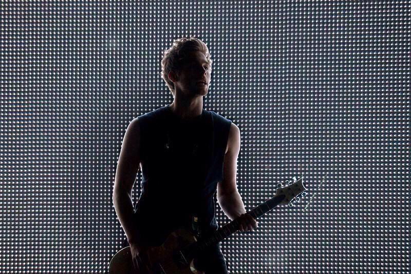 AusSquad5SOS's tweet image. More stage pictures? More stage pictures #LukeHemmingsTuesday #LoopOff5SOS