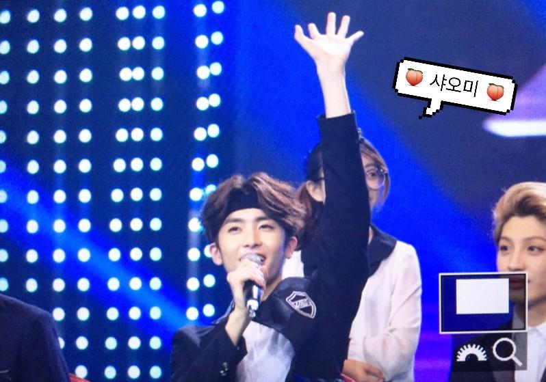 어제 중국에서 쇼케이스한 신인 아이돌.jpg | 인스티즈