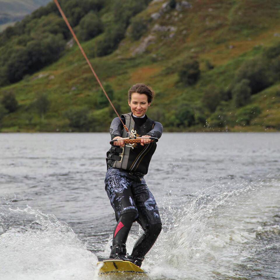 Beaming after a fun set #Wakeboarding at @lochlomondwakeboard #LochLomond #Scotland #BrilliantMoments #watersports