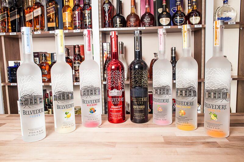 vipbottlesuk's tweet photo. #VIPBottlesUK provide a range of @belvederevodka flavours, including the #LimitedEdition #BelvedereRed http://t.co/q0bTtbZrDl
