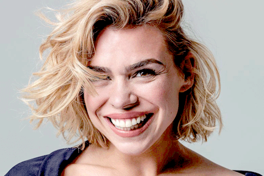 Happy birthday to that cutie pie of billie piper  