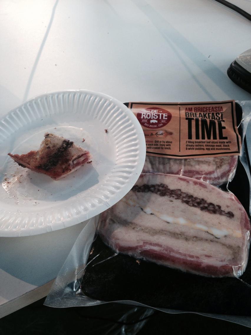 cooper_m's tweet photo. Getting fed at the Ploughing. Wonderfully tasty grub from De Roiste of Cork in the SuperValu tent. Happy now! http://t.co/9SMfnZGxW3