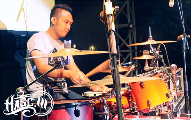 #Latepost thanks for jingga band wearing masc.cloth