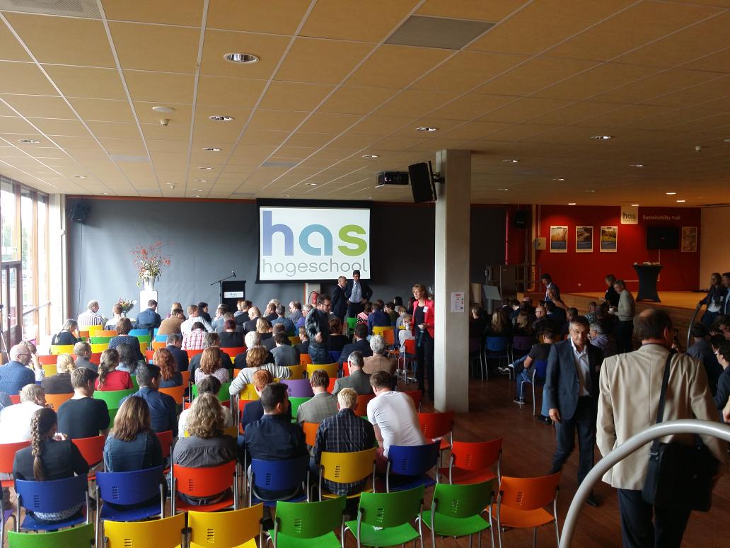 Start inaugurele redes <a href="/HPeppelenbos/">Herman Peppelenbos</a> en Jasper den Besten &amp; opening nieuwe #HAShogeschool kas