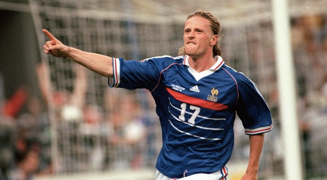 Happy Birthday Emmanuel Petit!

Petit scored the 3rd goal in France\s 3 0 victory in the 1998 FIFA World Cup Final. 