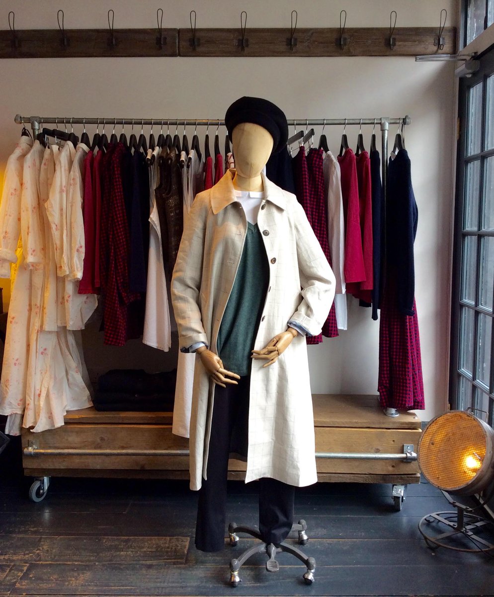 CabbagesShop's tweet photo. T h e  E c o  C o a t  -  The perfect linen mid season coat with a luxurious silky lining and pockets, simply divine! http://t.co/B0k9ROJMp5