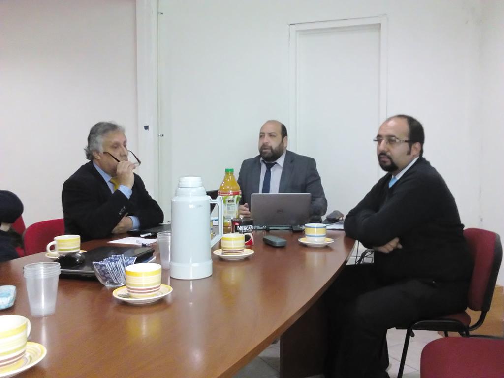 DAEMSanJavier's tweet photo. Reunion Depto. Educacion con jefes de area en salon DAEM. http://t.co/6MBySVwLmB