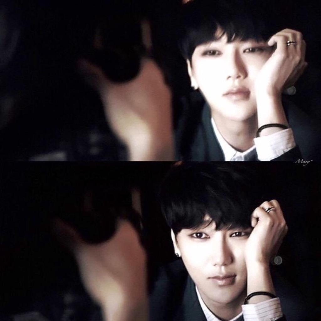 SuJuUpdate's tweet photo. صانع المزاج !؟ 😂 #.صانع المزاج #.يوم الثلثاء

@shfly3424 http://t.co/ICiyf5Hv4f