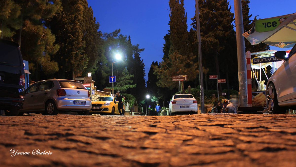 yamenshubair's tweet photo. evening at #Pierre_Loti hill in #istanbul
#Turkey #photography #night #photo #beautiful
#تركيا #تلة_ايوب #اسطنبول http://t.co/JP39tnBbl1